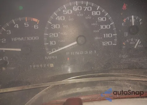 1999 Cadillac Escalade Standard z USA, uszkodzony, nr VIN 1GYEK13R9XR403507